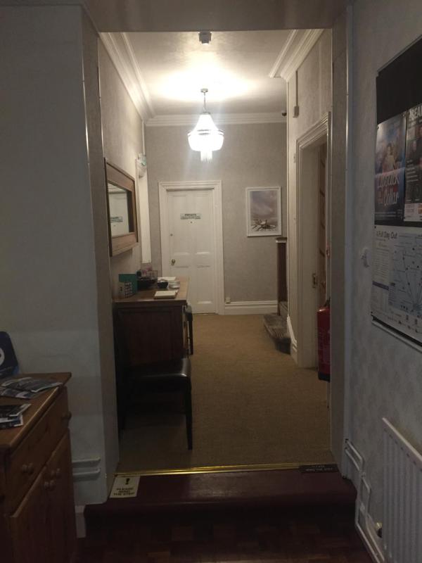 Woodthorpe Hotel - image 12