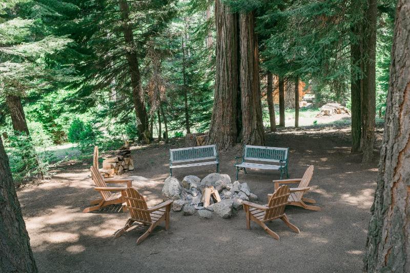 Three-Bedroom Chalet image 4