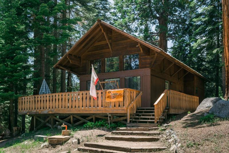 Three-Bedroom Chalet image 3