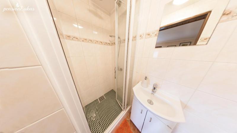 Double Room with Shower #8 image 3