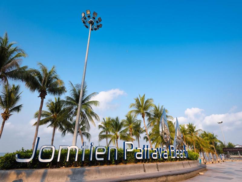 Dusit Grand Park - image 36