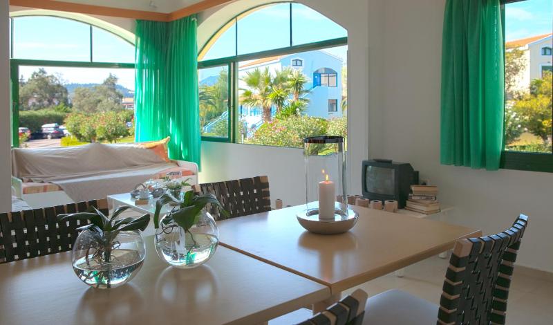 Three-Bedroom Villa with Garden View image 2