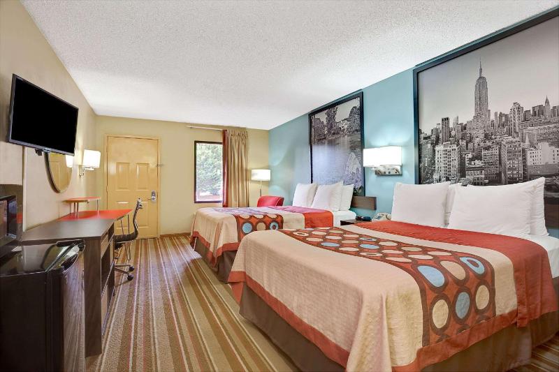 Double Room with Two Double Beds - Non-Smoking image 2