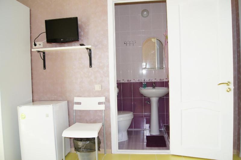 Standard Triple Room image 1