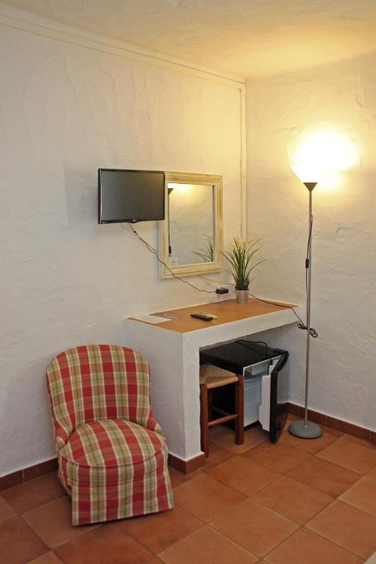 King Room - Disability Access image 4