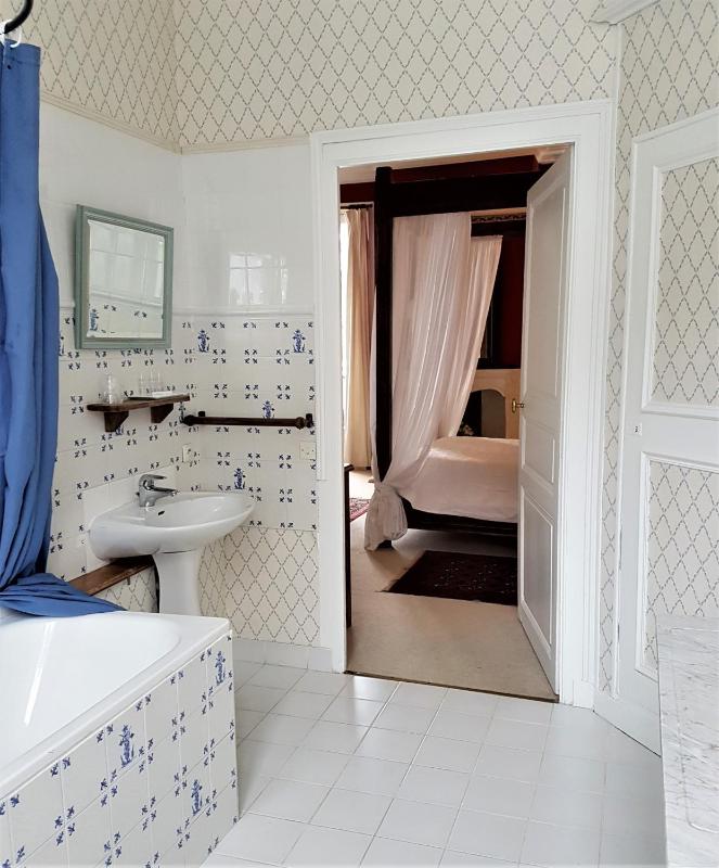 Louis XIII Family Suite  image 3