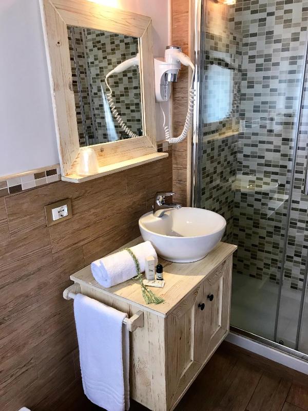 Fiumicino Airport B&B Deluxe - image 27