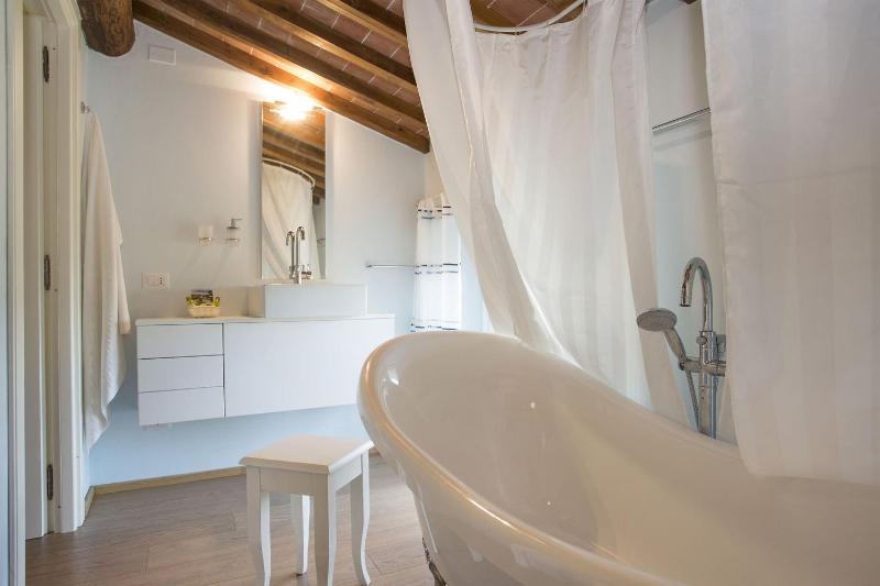 Santo Stefano 10 by Salogi Villas - image 3