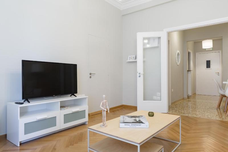 Apartment image 3