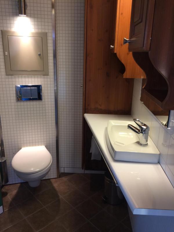 Studio Apartment with Sea View image 4