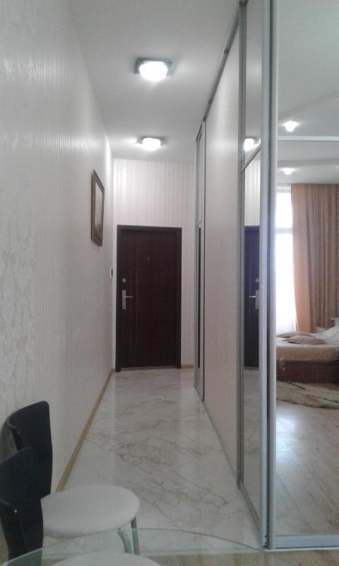One-Bedroom Apartment with Balcony image 1