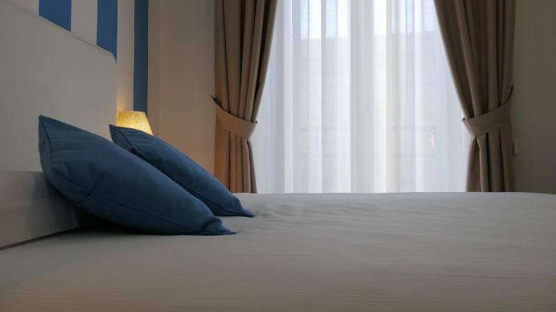 Superior Double or Twin Room image 4
