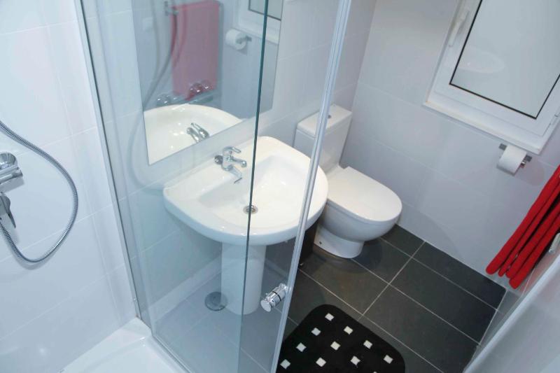 Superior Two-Bedroom Apartment (4 Adults) image 2