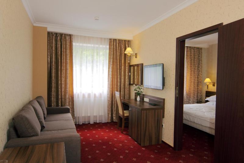Suite image 2