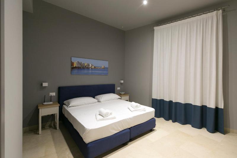 ZIBIBBO SUITES & ROOMS - Aparthotel in Centro Storico a Trapani - image 28
