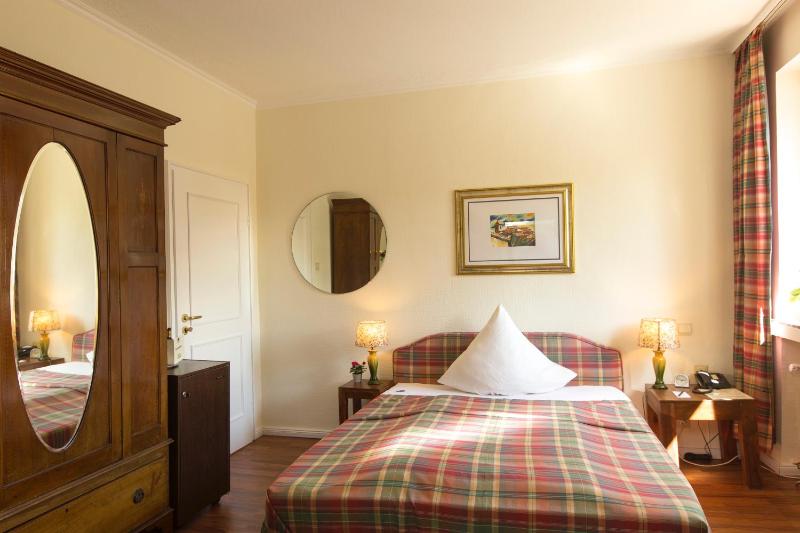 Single Room image 2