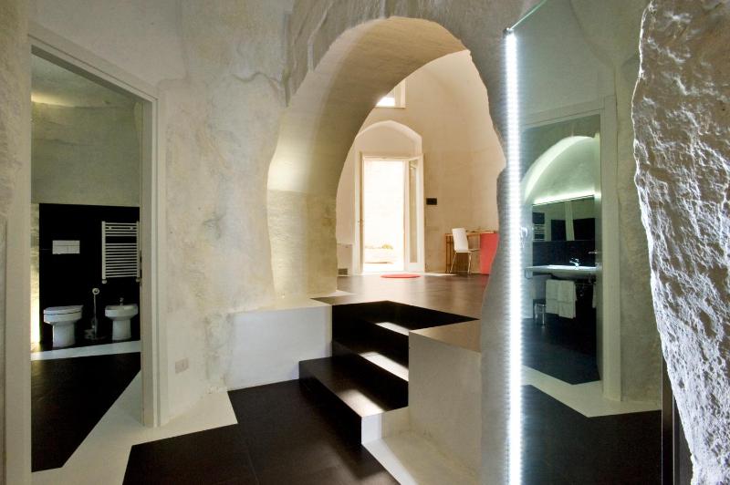Superior Double Room image 4