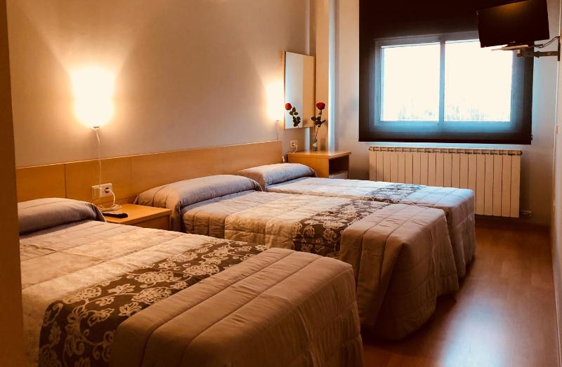 Triple Room image 2