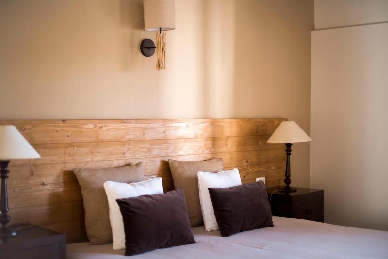 Superior Twin or Double Room image 3