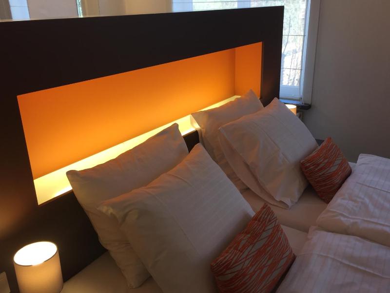 Superior Double or Twin Room with Garden View image 4