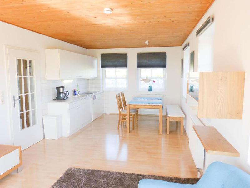 Apartment with Sea View image 2