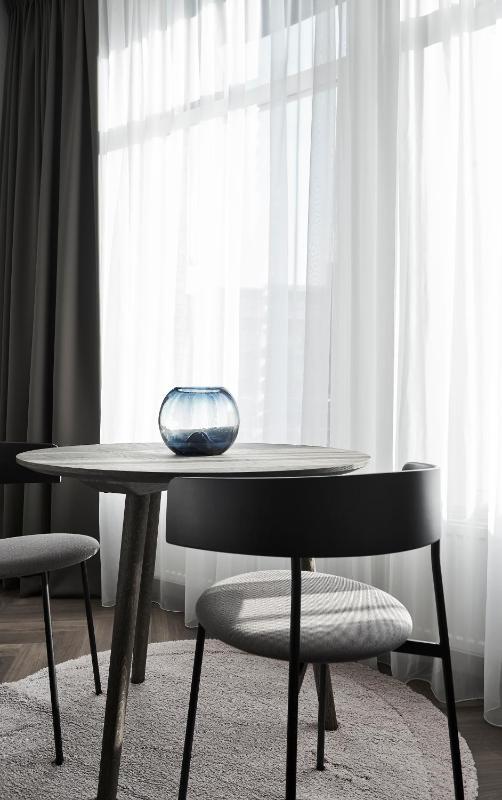 Standard Suite image 4