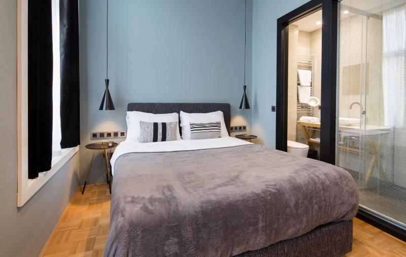 Double Room image 4