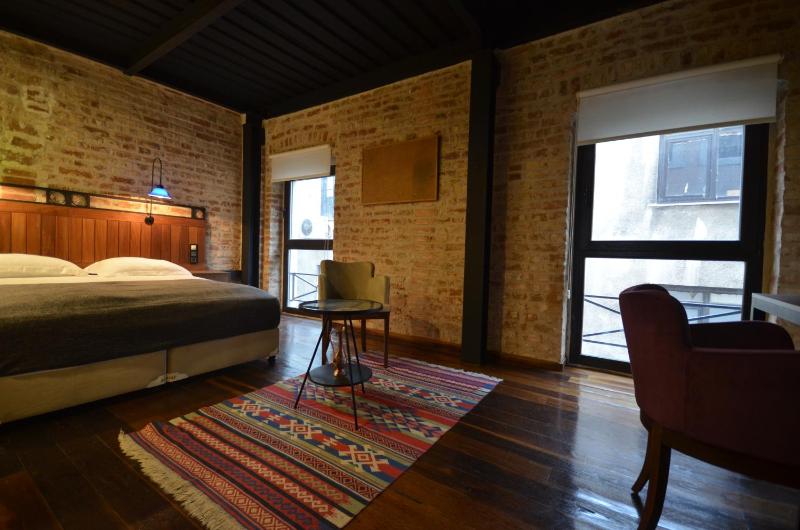 Superior Double Room image 2