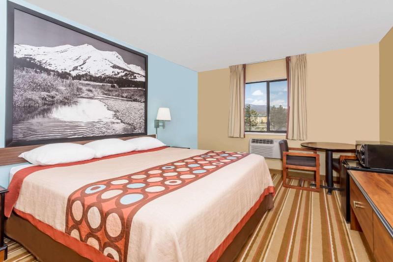 King Room - Non-Smoking image 2