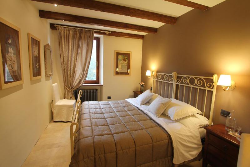 Apartment - Split Level image 1