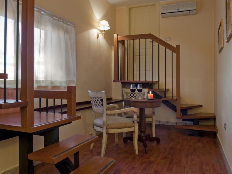 Basic Room image 2