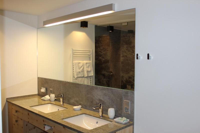 Suite image 3