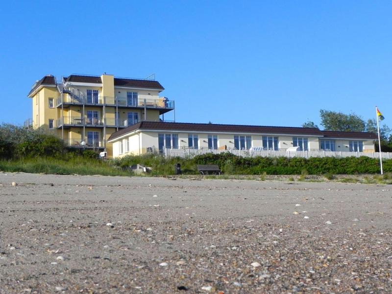 Apartment with Sea View image 2
