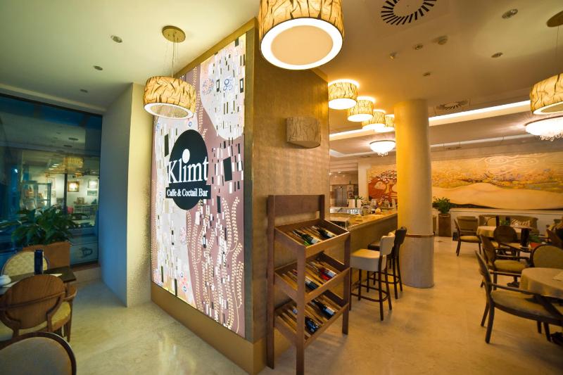 GRAND HOTEL Kielce - image 37
