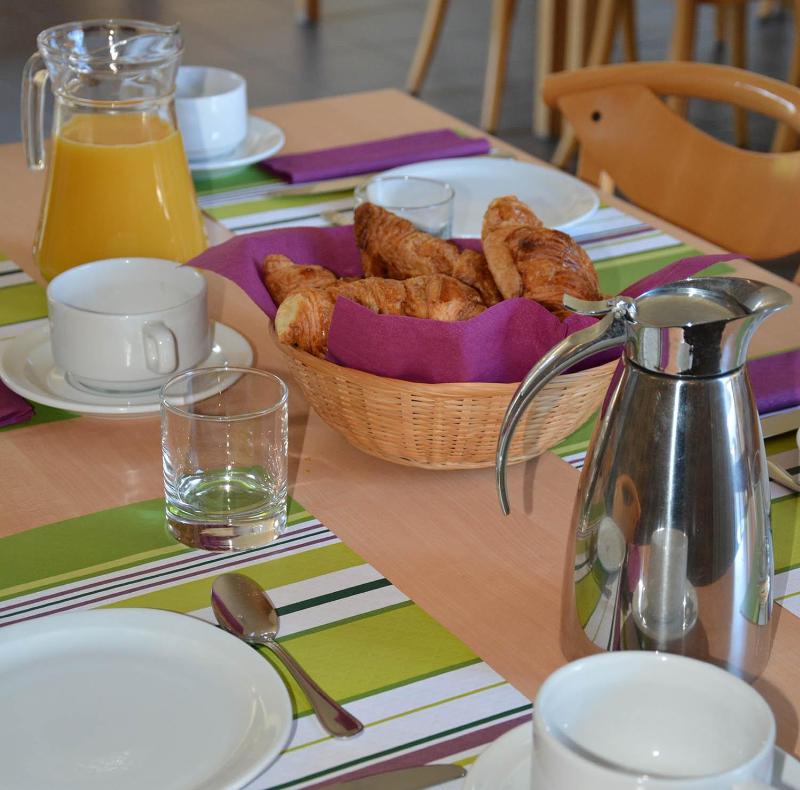 Two-Bedroom Apartment image 4