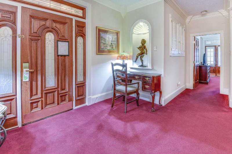 Plaza Suites Downtown New Orleans - image 7