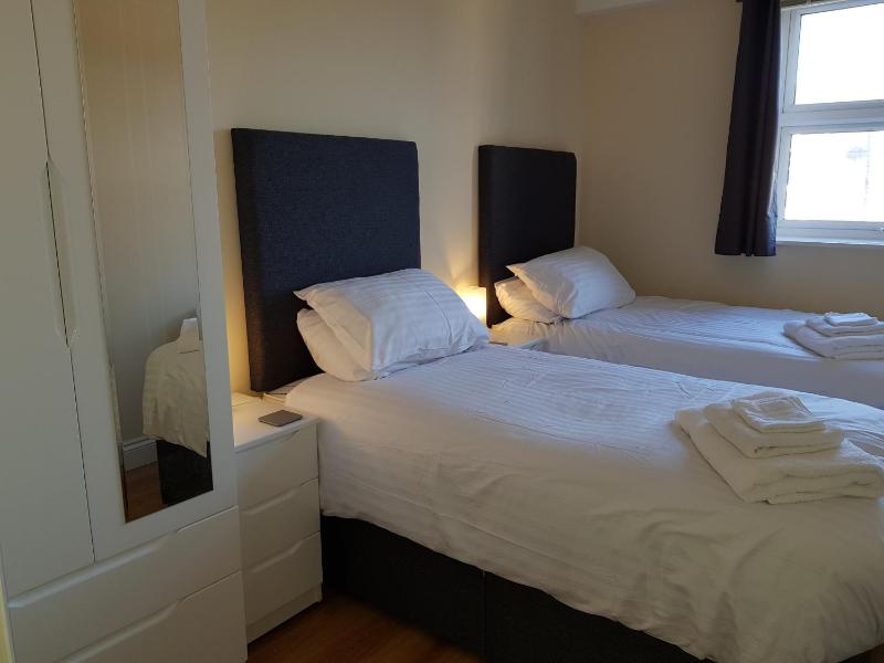 Two-Bedroom Apartment image 4
