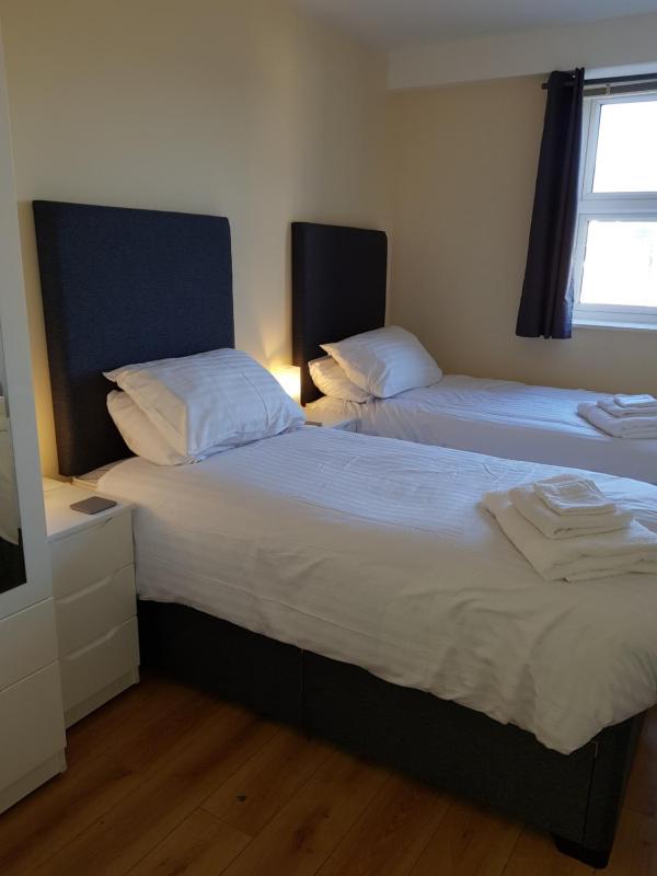 Two-Bedroom Apartment image 3