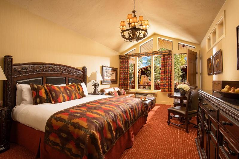 Superior King Cabin image 4