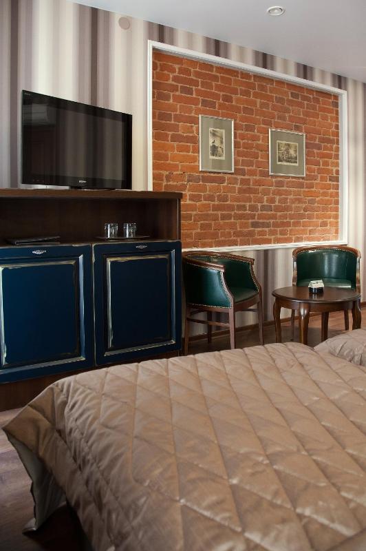 Standard Double or Twin Room image 2