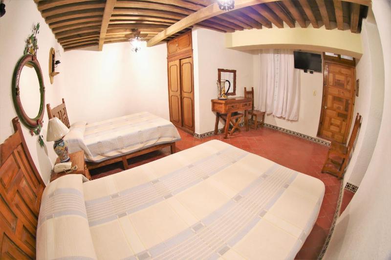 Hotel Mesón del Rosario - image 9