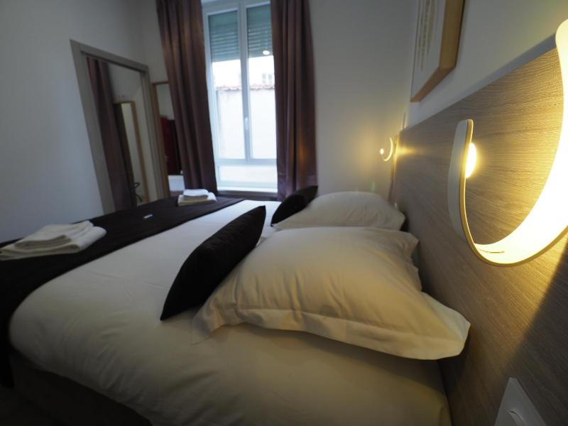 Triple Room image 3