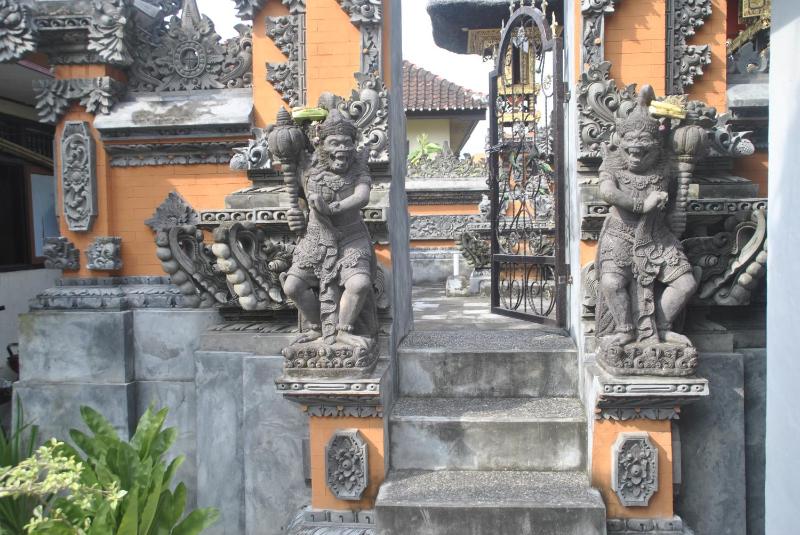 Ika Homestay - image 9