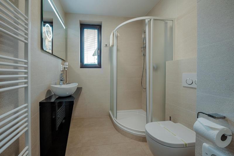 Superior Apartment image 3