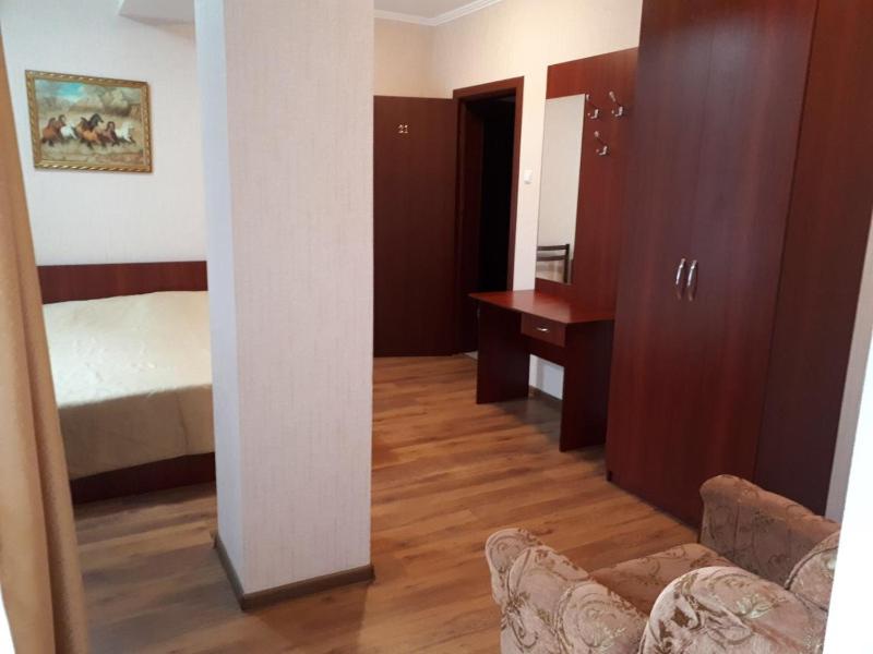 Double Room with Balcony (2 Adults + 1 Child) image 2