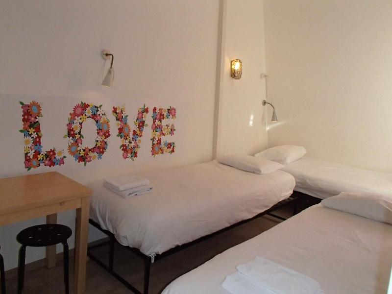 Bicycle Hotel Amsterdam - image 3