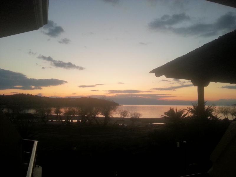 Apartment with Sea View - Upper Floor image 3