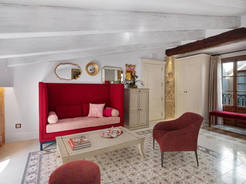Junior Suite image 2