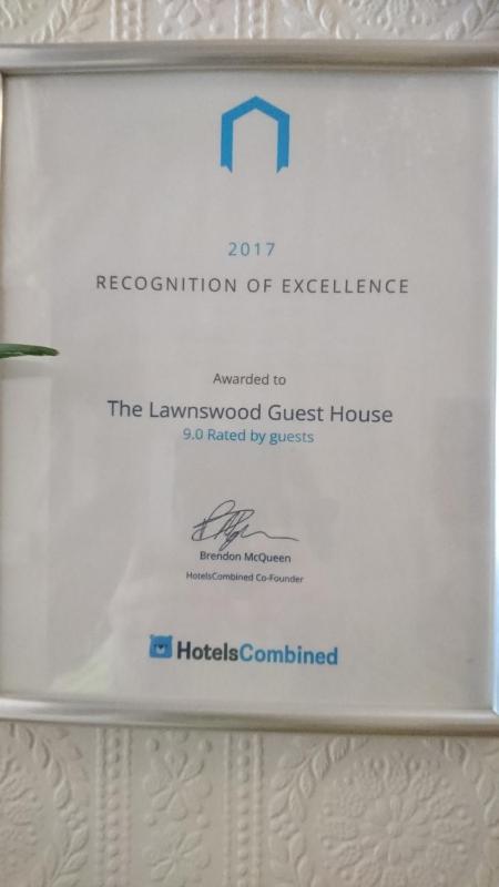 Lawnswood Guest House - image 30
