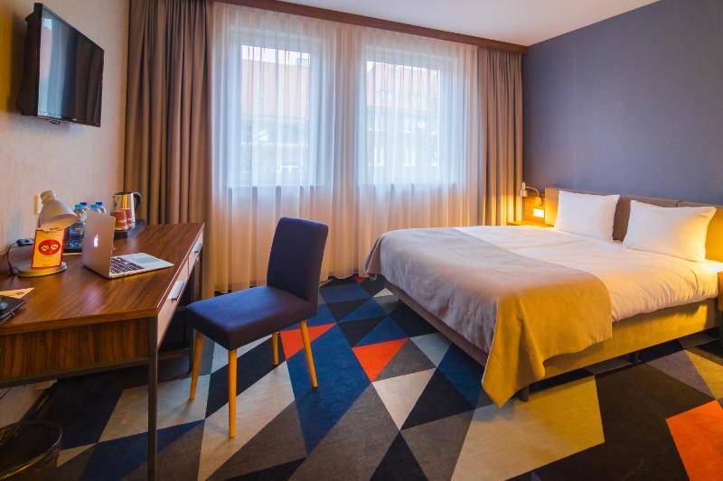 Superior Quadruple Room image 3